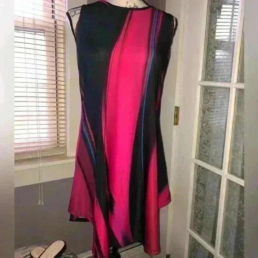 Abstract dress